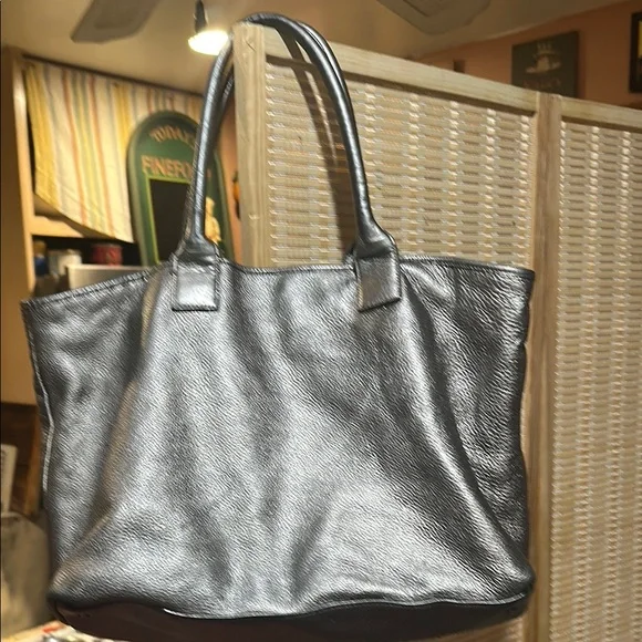 Tory Burch Metallic Silver Tote - Picture 6 of 16